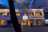 Yizhai Homestay (Luxun Former Residence Jindi Yintai City) - Scenic