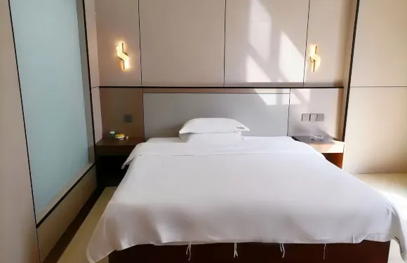 田林陽光假日酒店