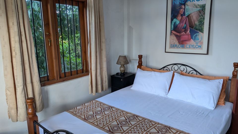 Breez Holiday Home