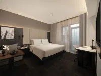 Xuzhou Pengcheng Square Xuyi Affiliated Hospital Subway Station Atour Hotel - واي فاي