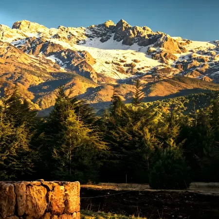 Nazhu Sky Courtyard Designer Snow Mountain View Homestay (Lijiang City Rizhao Jinshan Branch)