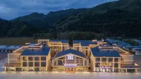 Tangbula Huajing Manor Hotel - 4-Star