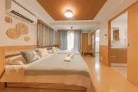First In Stay Ginza Shopping  District  |  Direct Airport Access | Luggage Storage - bar