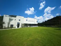 Tonglu YiKe Fengshu Resort - Rooftop Pools
