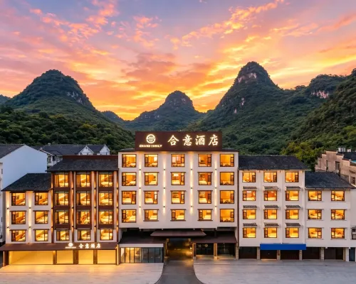 Heyi Boutique Hotel by West Street, Yangshuo Hotel in zona Collina della Luna