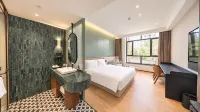 YouU Youyou E-Sports Hotel (Hami Park Daguang High-Speed Railway Station) - 2-Sterne