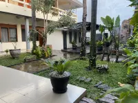 Omah Tentrem By Slow Living - parking