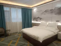 Longchang Hotel