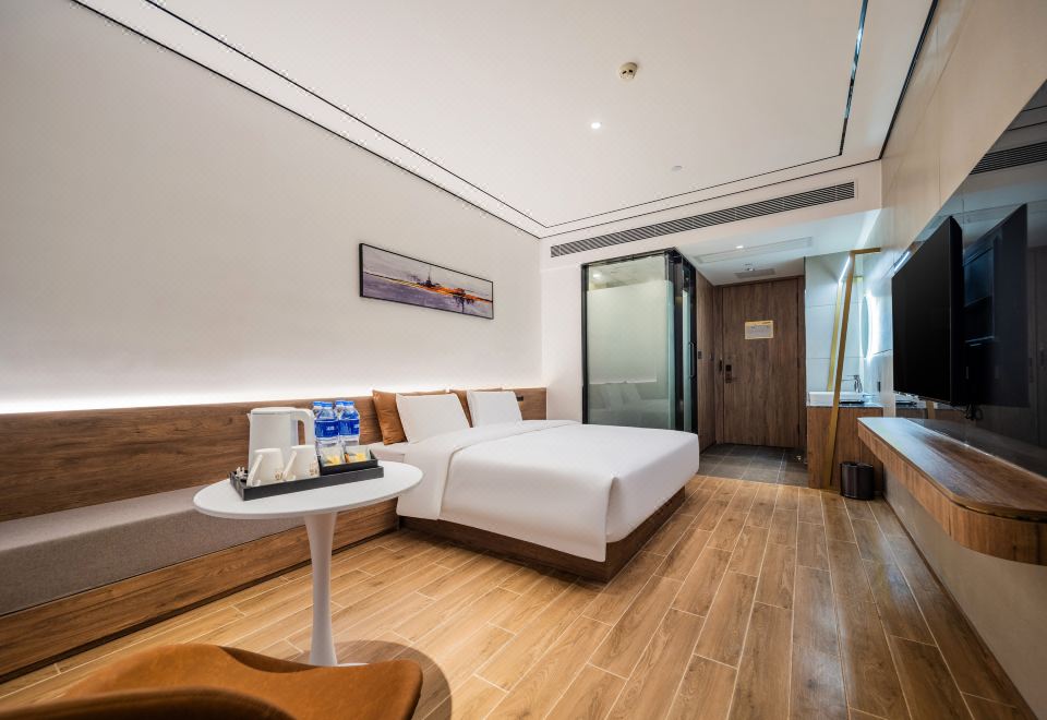 2. 에이에이치에스 ..