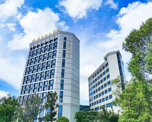 Yangtse River Hotel Hotels in Jingjiang