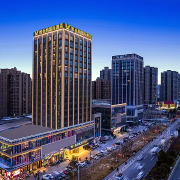 Vienna International Hotel (Fuyang Funan Fuxu Avenue)