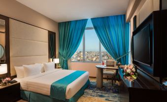 Naviti Warwick Dammam