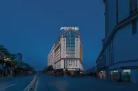 Homeinn Selected Hotel (Baise Longlin Yingbin Road Bus Terminal) - Parking