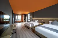 Xikang Wellness & Resort Jinggu Baima Mountain Hotel a Jinggu