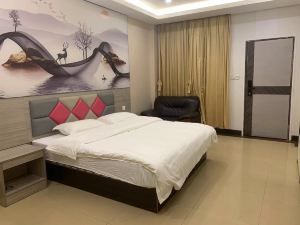 Yayi Boutique Hotel (Gaochun Jiarong Plaza)