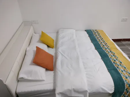 Mingjiang Apartment (Xuwengang Port Branch) Отели рядом с достопримечательностью «Xuwen Ancient Port»