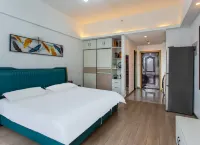 Milo Lanya Apartment (Linyi Railway Station Branch) - شرفة