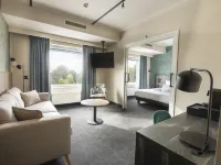 Flonk Hotel Groningen Zuid, BW Signature Collection Hotels in Groningen