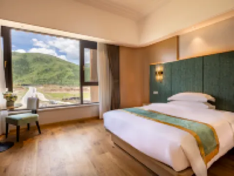 Yulong Hotel Hotels in Dege
