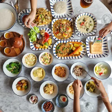 Ago Hotel Chinatown Отели рядом с достопримечательностью «Золотой Будда»