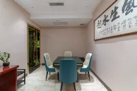 GELI HOTEL - Haustierfreundliche