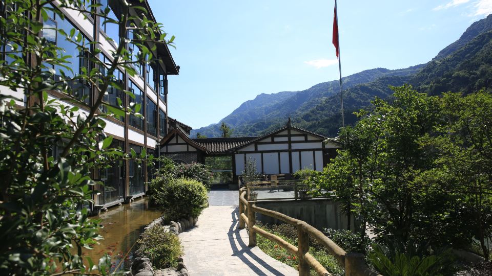 Wenchuan Shuimo Manor