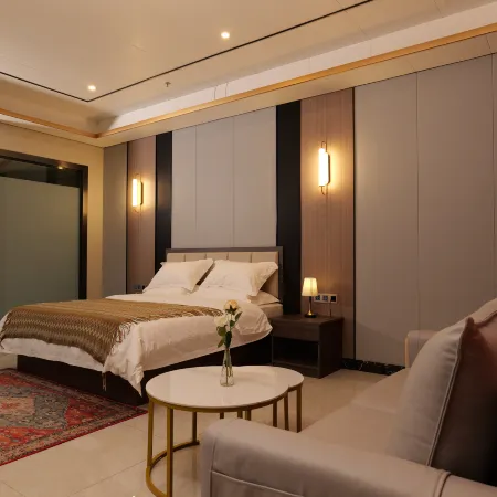 Dulan Jincang Business Hotel