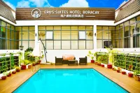 Erus Suites Hotel Boracay - Kolam Renang