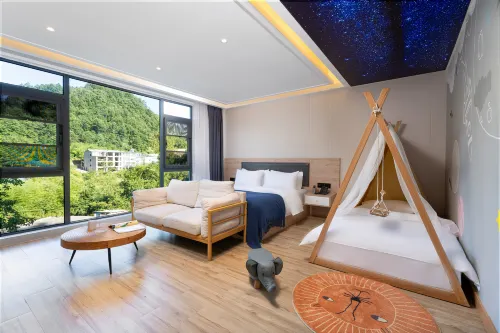 Laojunshan Wuyu Homestay (Yunjing Cableway Branch)