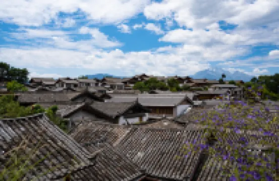 Chenyian Chinese Inn (The Old Town of Lijiang Shizishan)