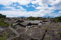 Chenyian Chinese Inn (The Old Town of Lijiang Shizishan)