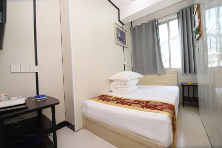 Kunming Haochen Hotel