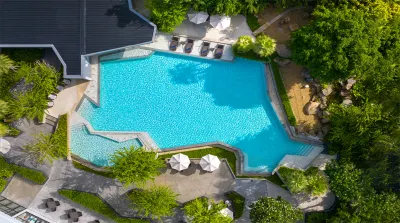 Novotel Rayong Star Convention Centre Отели рядом с достопримечательностью «Sun Watthanatham Changwat Rayong Rongrian Rayong Witthayakhom»