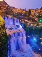 Furong Town Flower Waterfall Bay Homestay