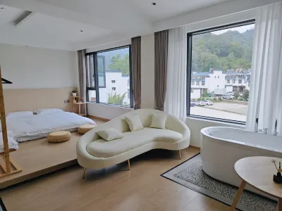 Xiaqing Canyon Creekside Homestay Hotels near Swallow River Grand Canyon