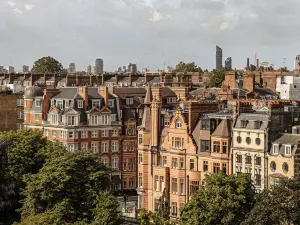 Jumeirah Carlton Tower London
