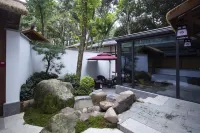 Huashentang Homestay