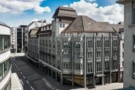 Hotel Seidenhof Отели рядом со станцией Zürich Hardbrücke