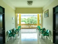 RedDoorz @ Gatot Subroto Ende Hotels in Ende