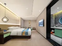 Moshang Qingju Hotel (Fuyang Central Plaza Renmin Road)