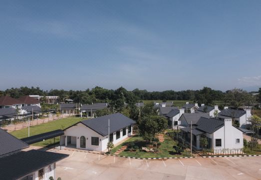 Chor Grande Resort 수영장