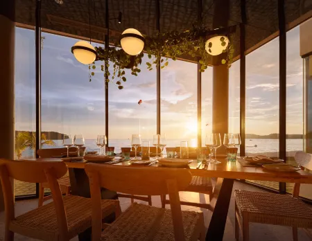 Parkroyal Langkawi Resort Отели рядом с достопримечательностью «Paramotor Langkawi Gliders»