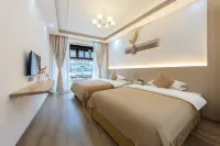 Yueying Tuojiang Riverview Homestay(Phoenix Ancient City) Hotels in 