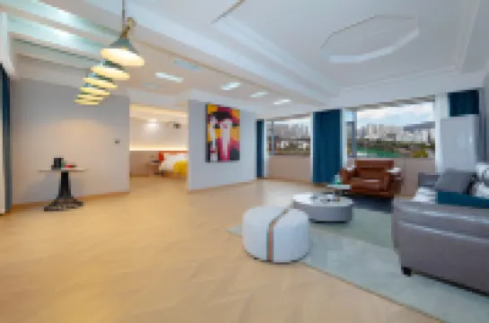 Tongren Grand Hotel (Tongren High-speed Railway Station Ancient City Pedestrian Street Branch) Các khách sạn ở 