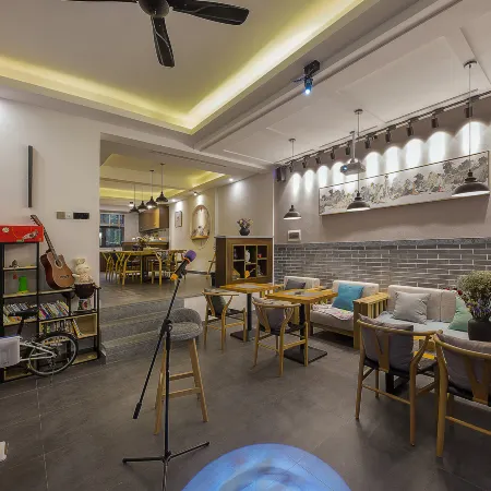 Tonglu Xiangsheli Homestay