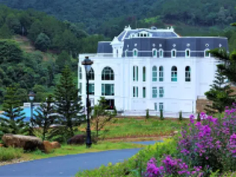 Dalat Wonder Resort โรงแรมในด่าหลัต