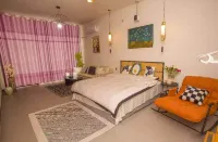 Wangjia Homestay (Lianyuan Station Lianyuan No.1 Middle School)