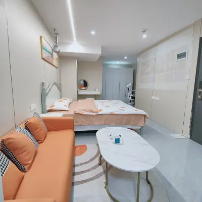 Wuhan Golden Harbor Apartment