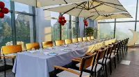 Yeste Hotel (Hechi Jinchengjiang) Hotels in Hechi