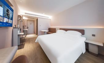 HanTing Hotel (Weihai Railway Station)